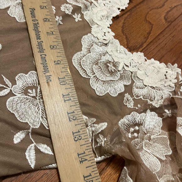 Mia Joy Floral Lace Midi Tan Cream Dress Girls Sz 12 NWT - Picture 4 of 4